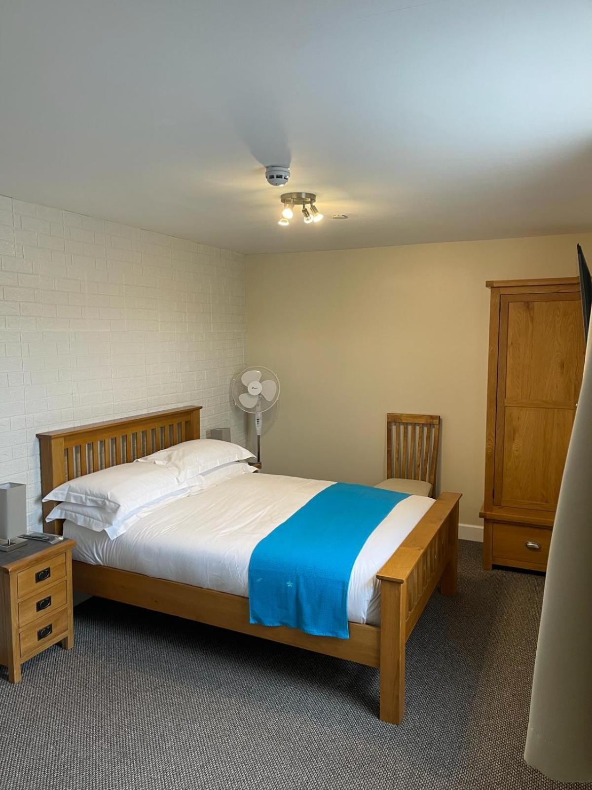 Evening Tide Hotel Herne Bay Buitenkant foto